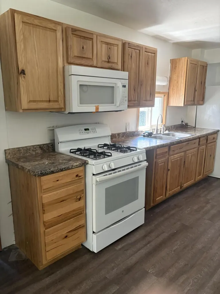 2841 Whites Bridge Belding City MI 48809