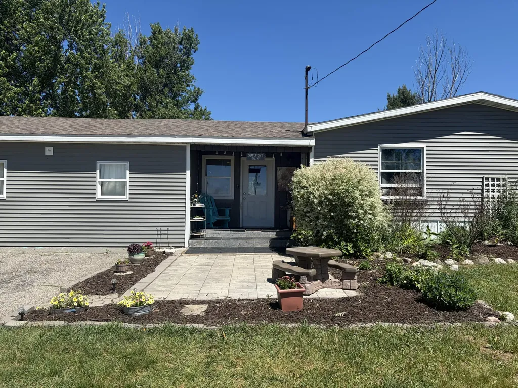1901 18 Mile Road Tyrone Township MI 49330
