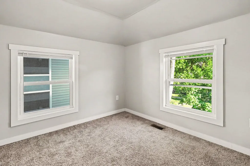 1021 Sherman Street SE Grand Rapids City MI 49506