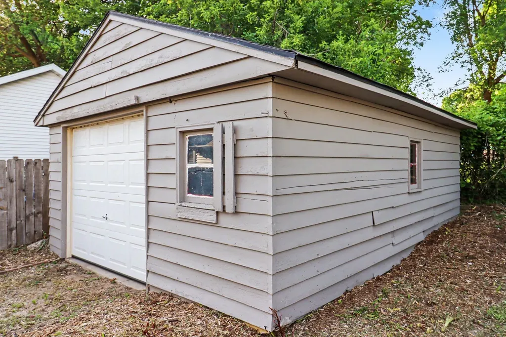 1021 Sherman Street SE Grand Rapids City MI 49506