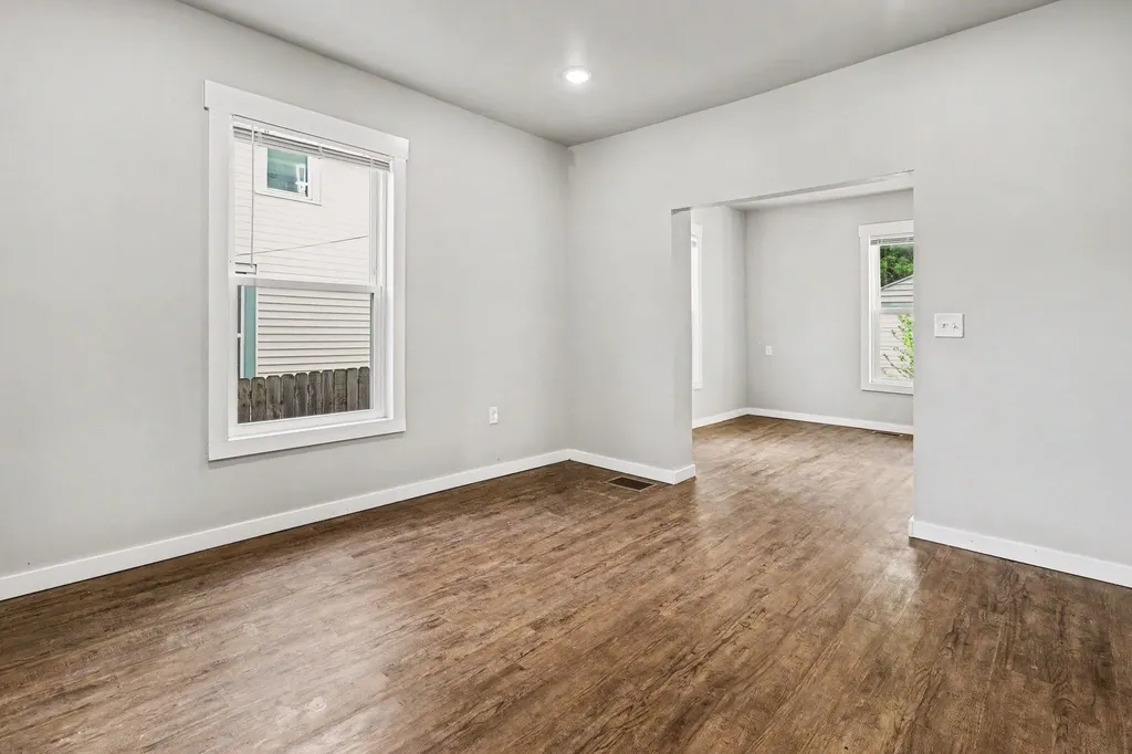 1021 Sherman Street SE Grand Rapids City MI 49506