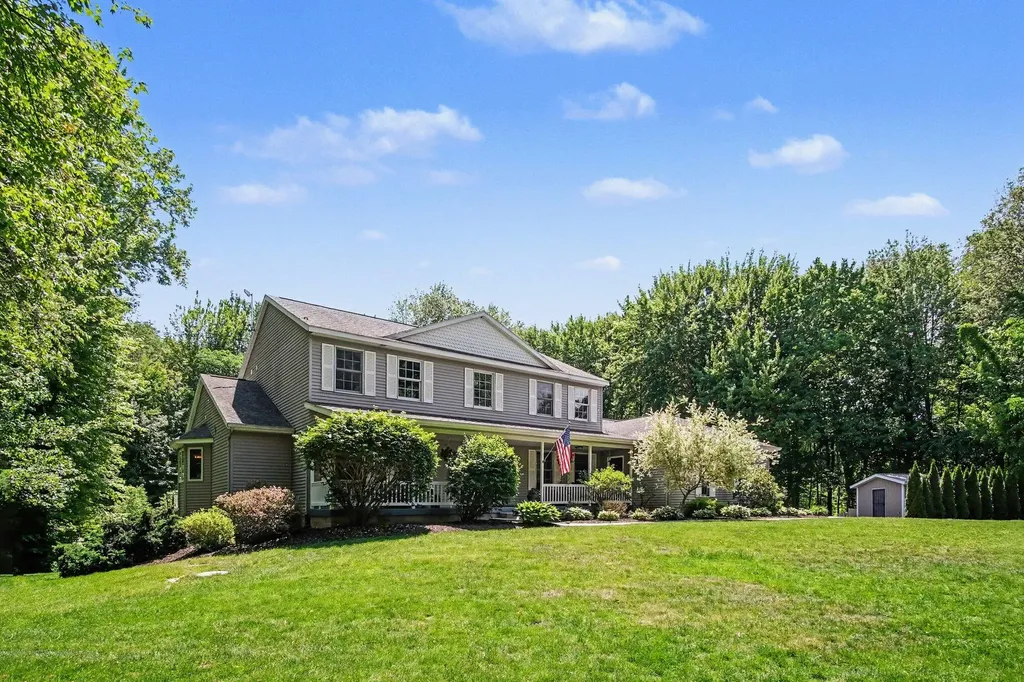 12900 Green Fern Road NE Grattan Township MI 48809