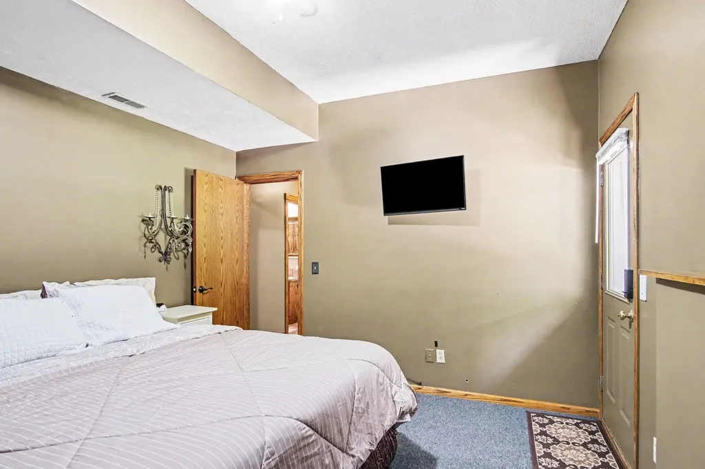 12900 Green Fern Road NE Grattan Township MI 48809