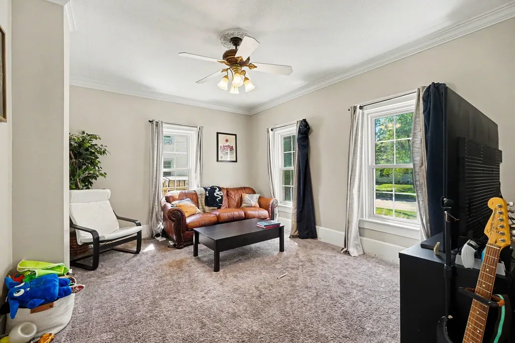 425 E Walnut Street Hastings City MI 49058
