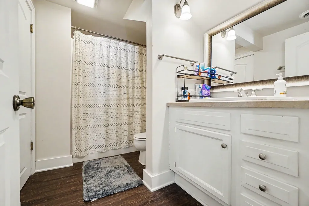 425 E Walnut Street Hastings City MI 49058