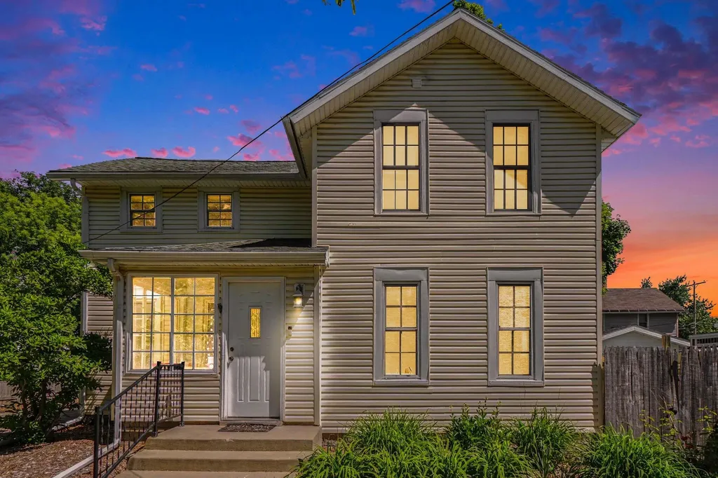 425 E Walnut Street Hastings City MI 49058