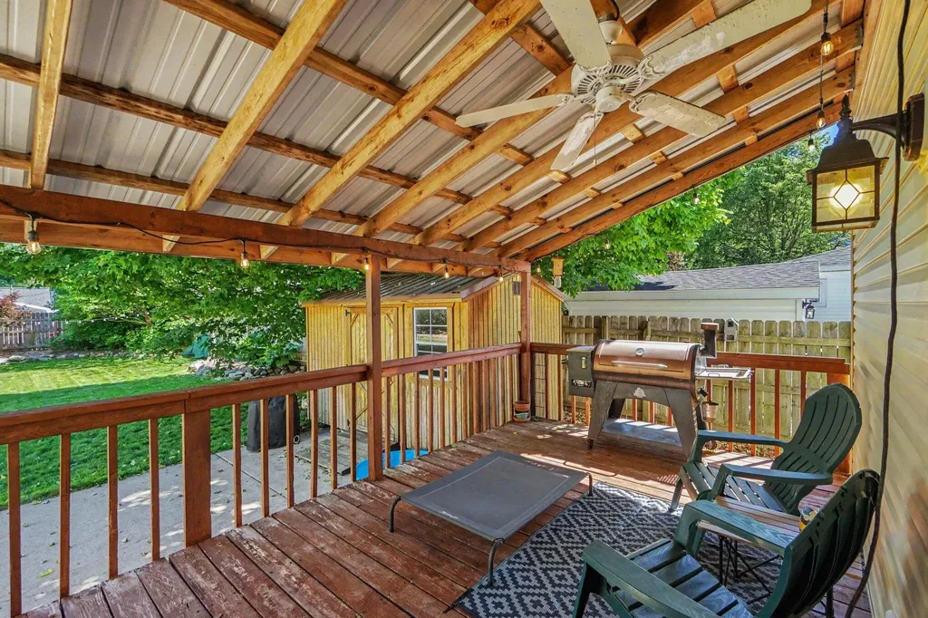 425 E Walnut Street Hastings City MI 49058