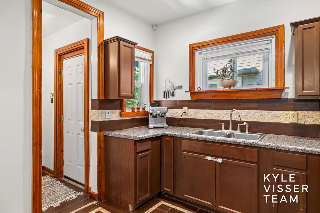 1342 Sherman Street SE Grand Rapids City MI 49506