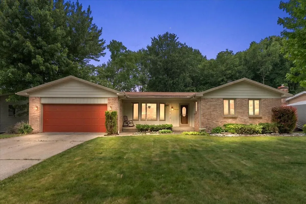 2840 Timberlane SW Grandville City MI 49418