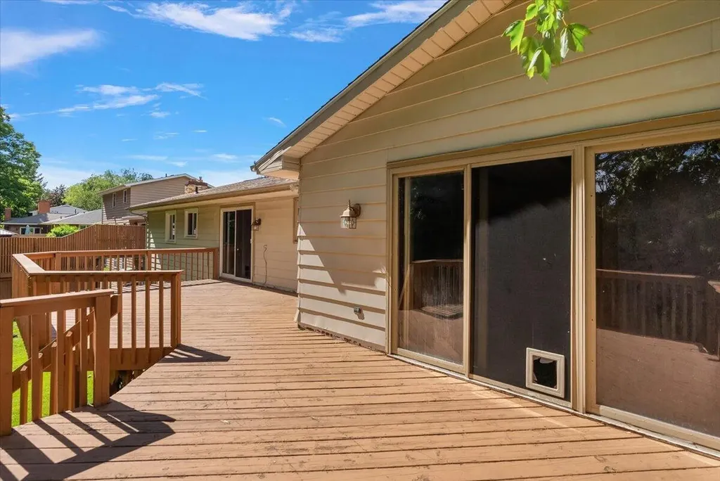 2840 Timberlane SW Grandville City MI 49418