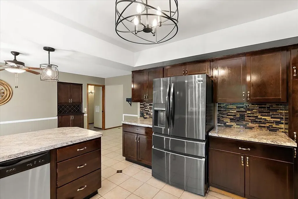 2840 Timberlane SW Grandville City MI 49418