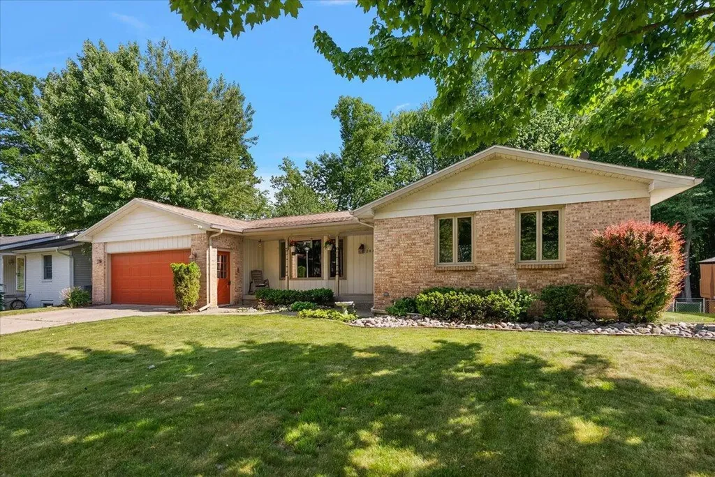 2840 Timberlane SW Grandville City MI 49418