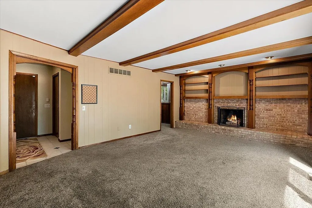 2840 Timberlane SW Grandville City MI 49418