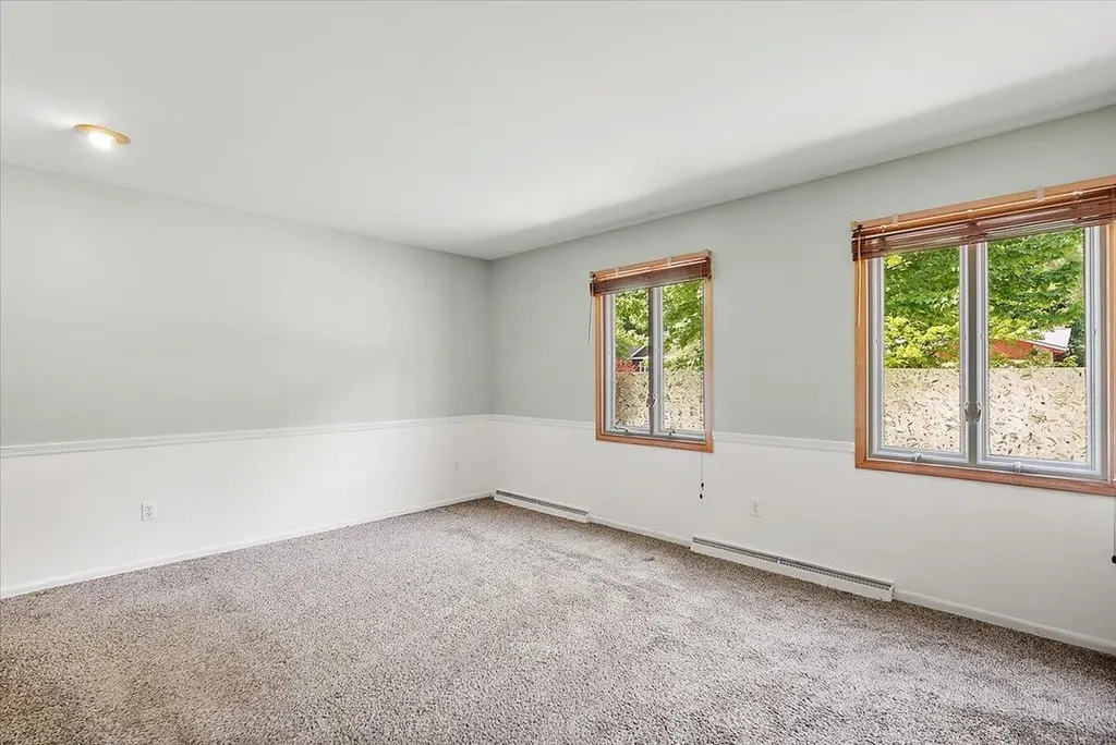 2840 Timberlane SW Grandville City MI 49418