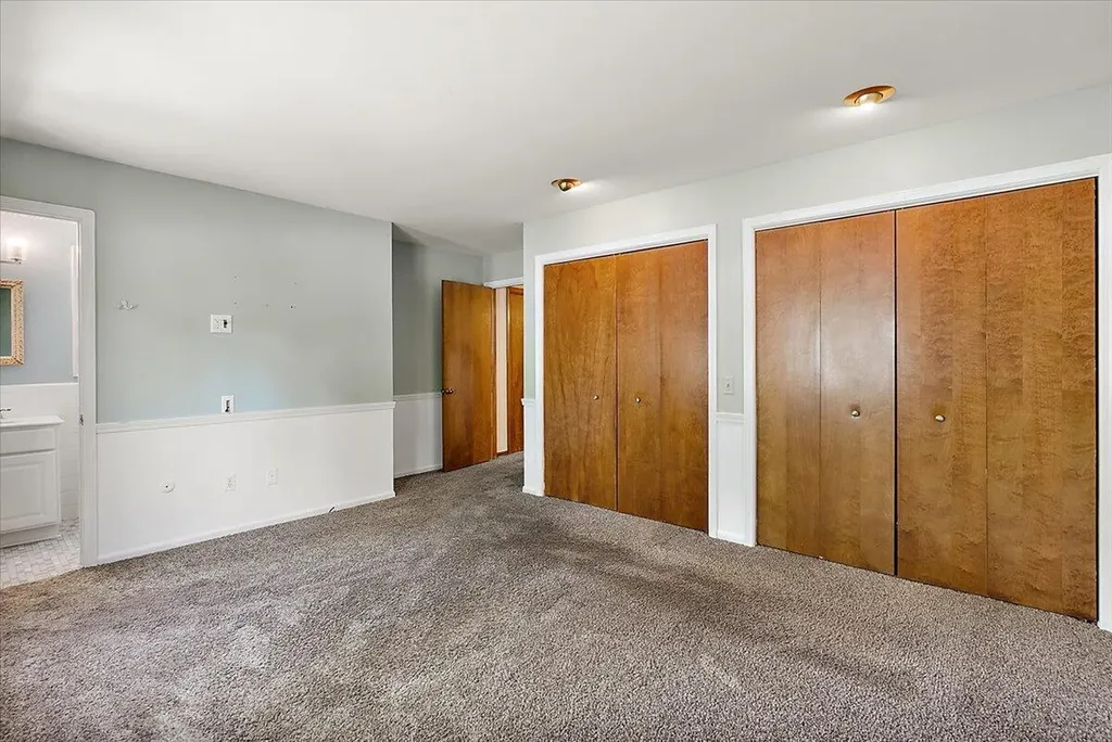 2840 Timberlane SW Grandville City MI 49418