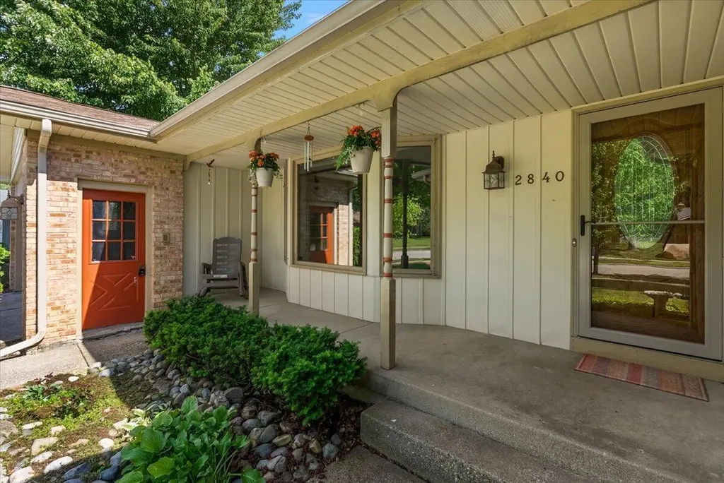 2840 Timberlane SW Grandville City MI 49418
