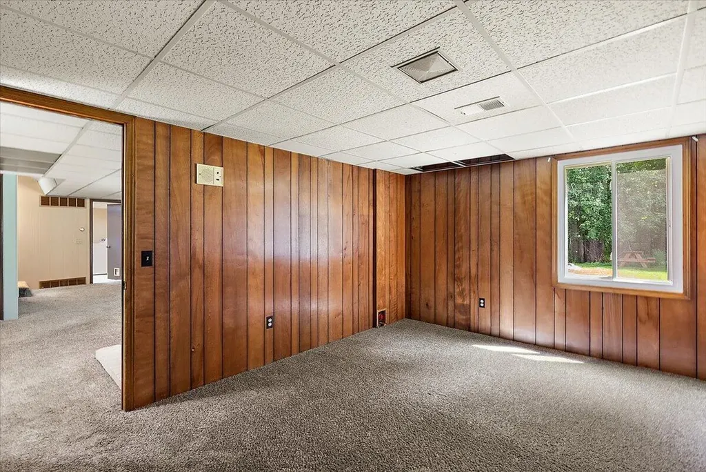 2840 Timberlane SW Grandville City MI 49418