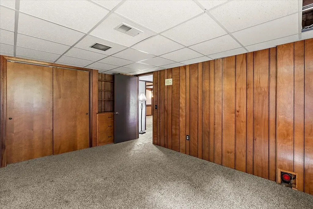 2840 Timberlane SW Grandville City MI 49418