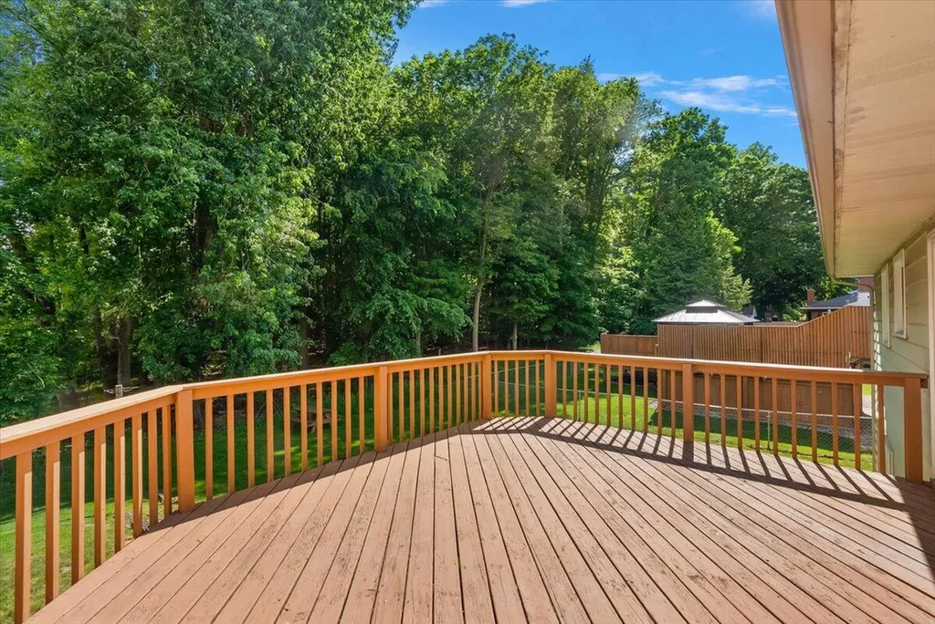 2840 Timberlane SW Grandville City MI 49418