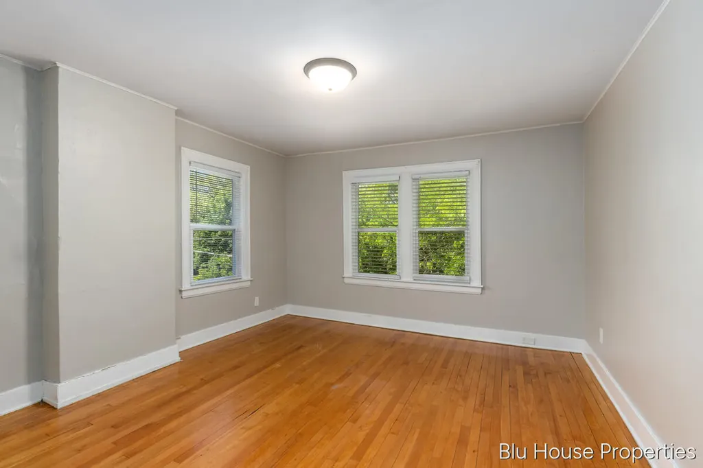 616 Giddings Avenue SE Grand Rapids City MI 49506
