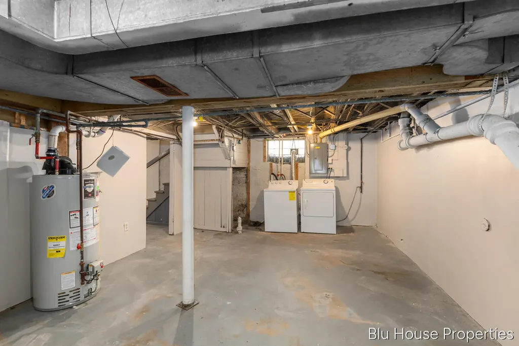 616 Giddings Avenue SE Grand Rapids City MI 49506