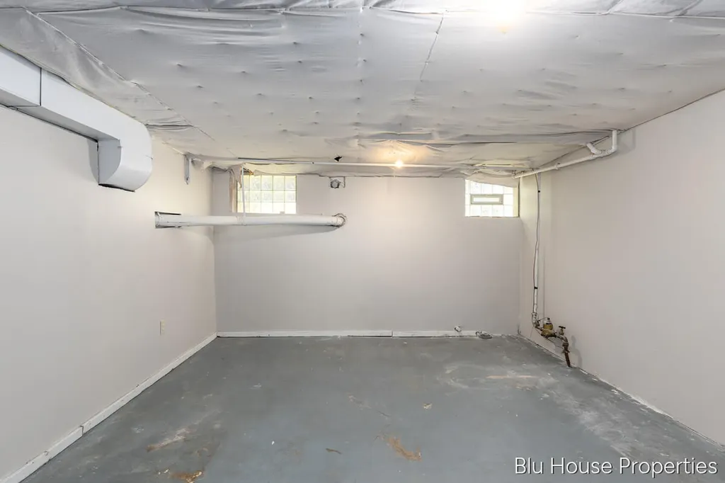 616 Giddings Avenue SE Grand Rapids City MI 49506