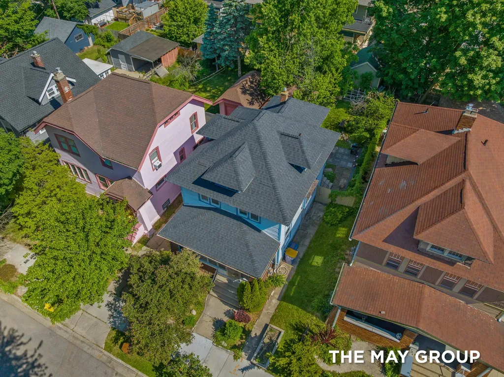 733 Lockwood Street NE Grand Rapids City MI 49503