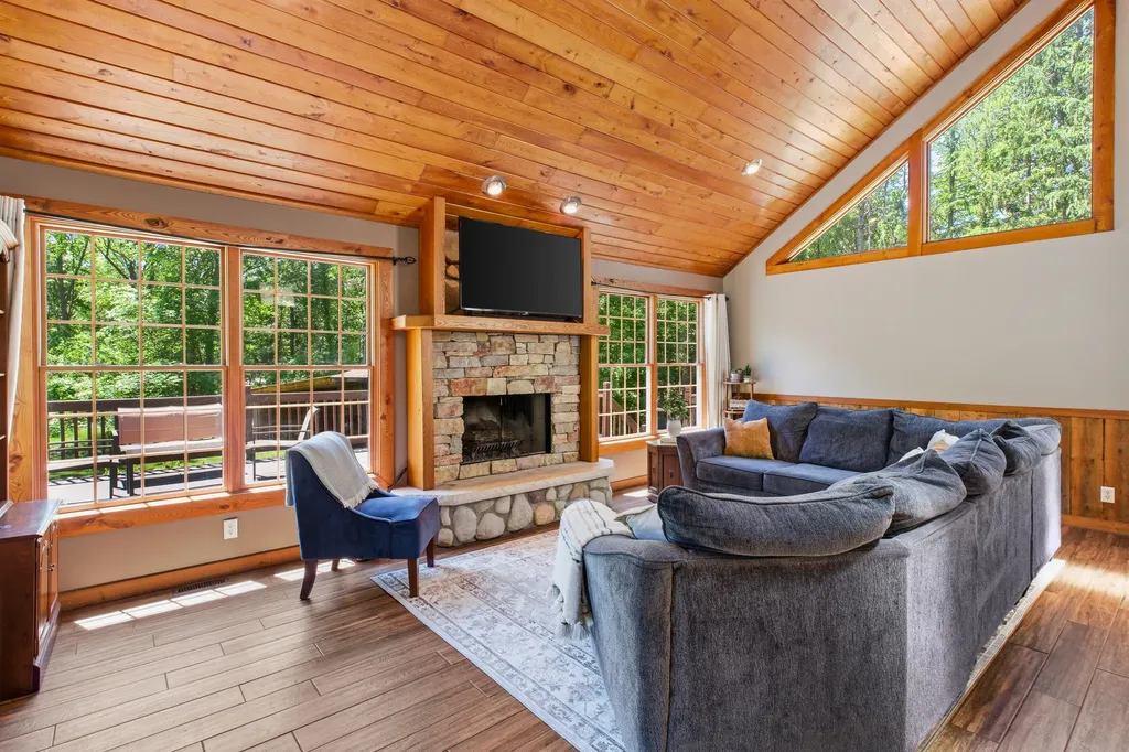 13324 Hickory Road Crockery Township MI 49415