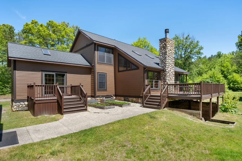 13324 Hickory Road Crockery Township MI 49415