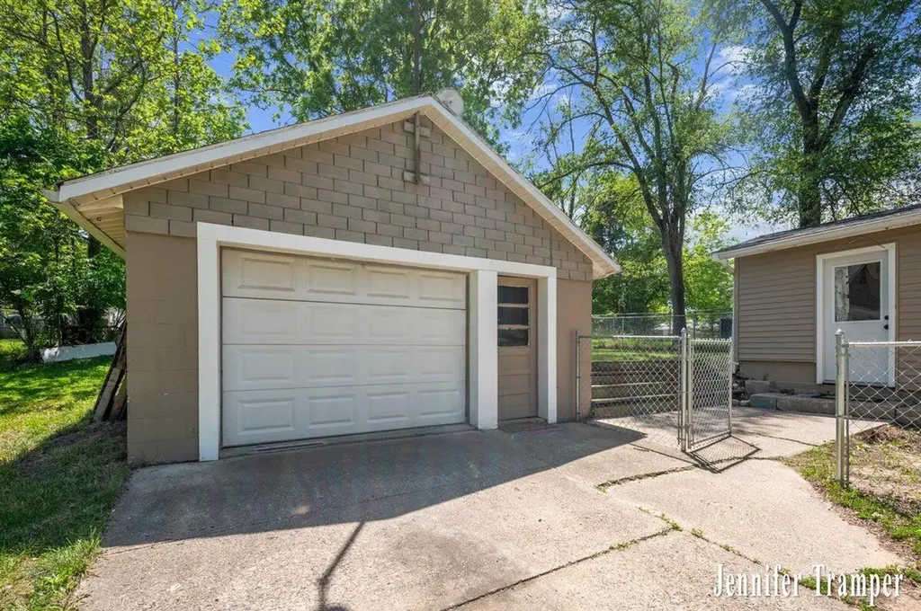 509 E Fairplains Street Greenville City MI 48838