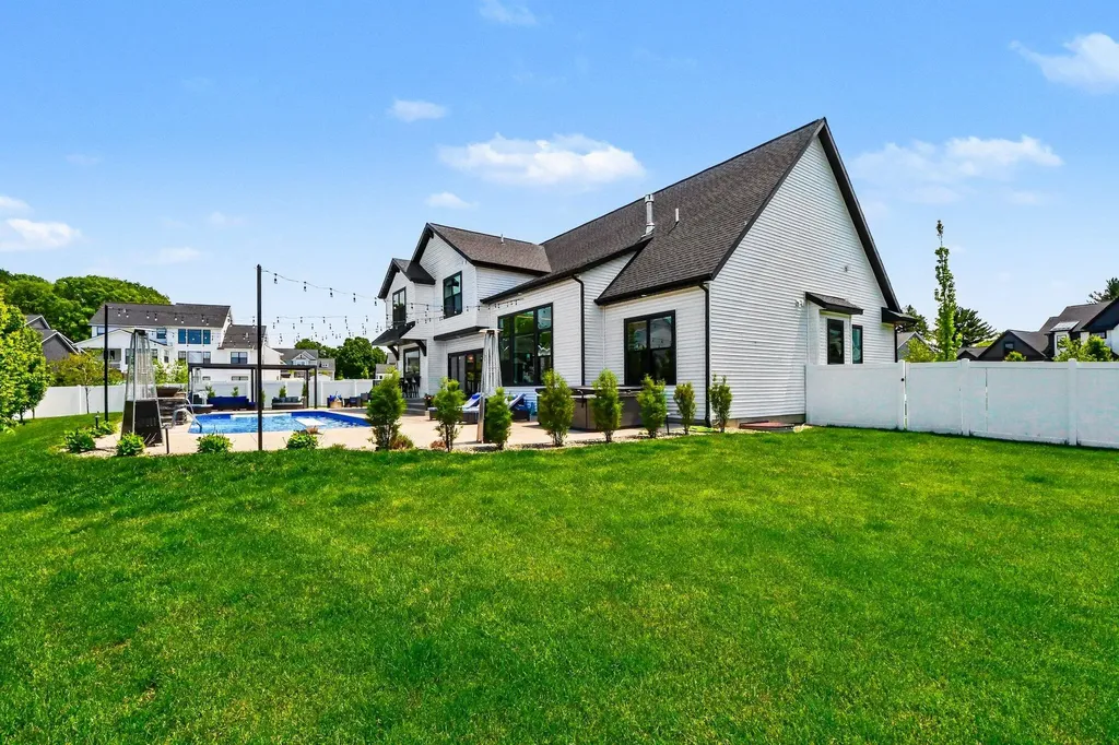 8251 Country Rail Drive SW Byron Township MI 49315