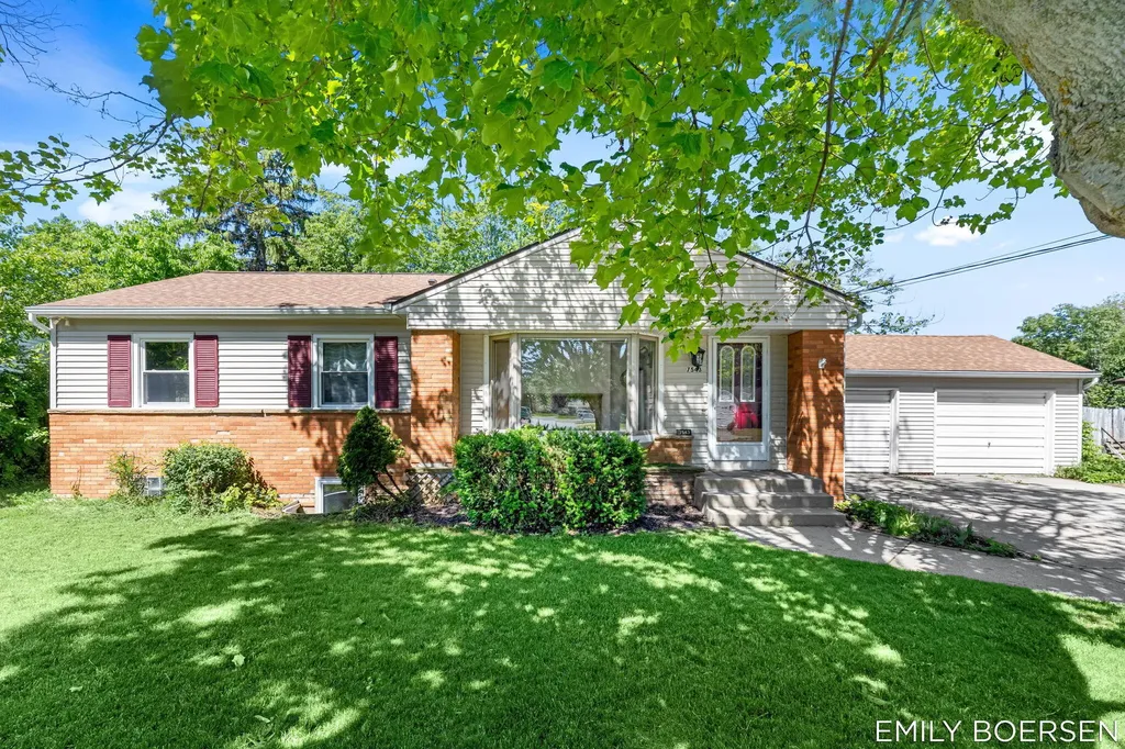 7543 Walnut Avenue Georgetown Charter Township MI 49428