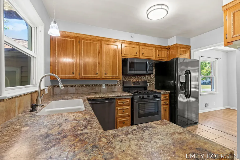 7543 Walnut Avenue Georgetown Charter Township MI 49428