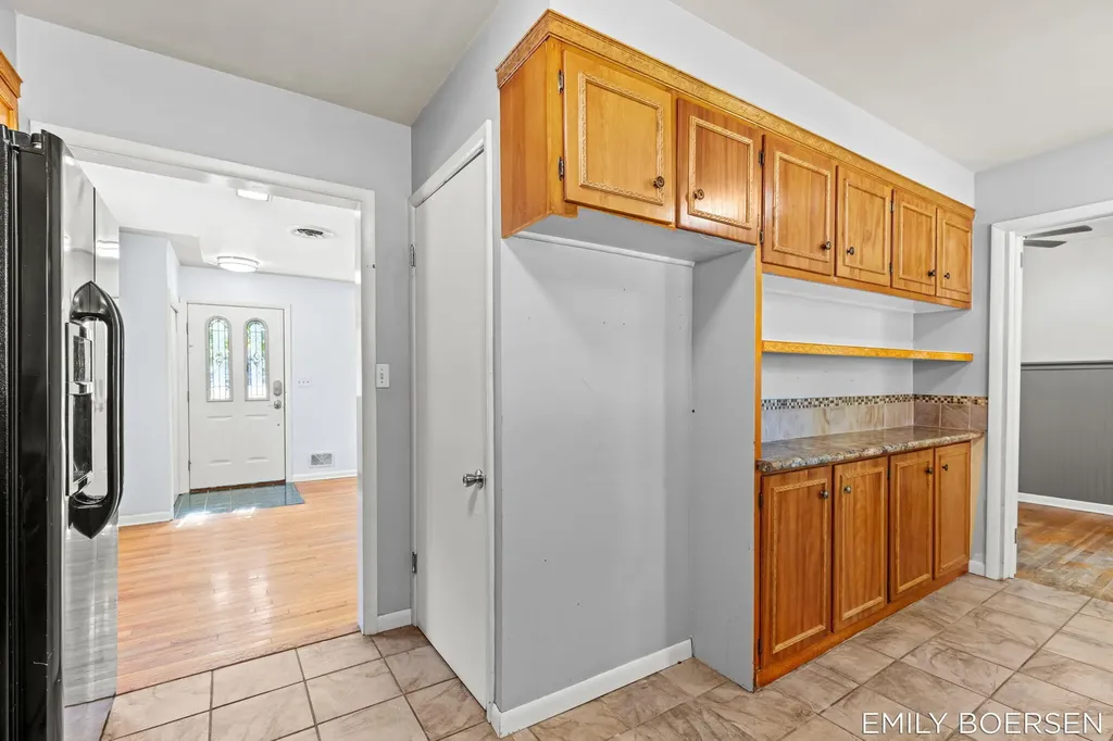 7543 Walnut Avenue Georgetown Charter Township MI 49428