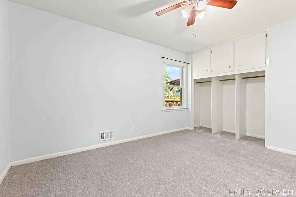 7543 Walnut Avenue Georgetown Charter Township MI 49428