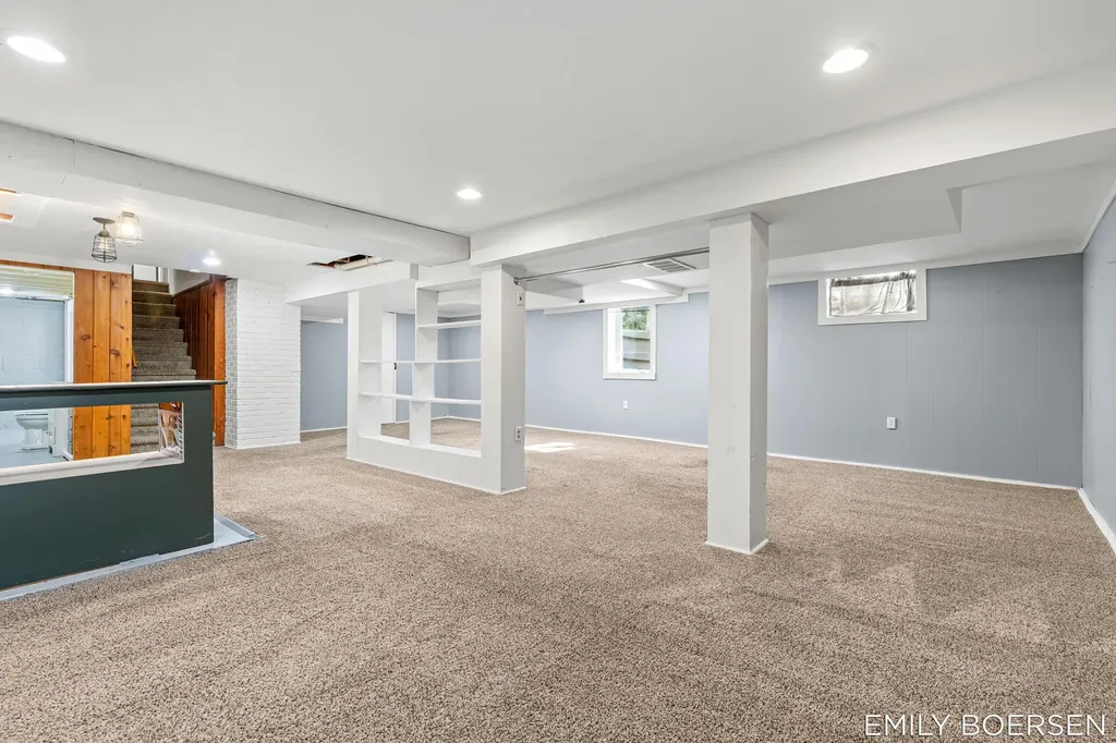 7543 Walnut Avenue Georgetown Charter Township MI 49428