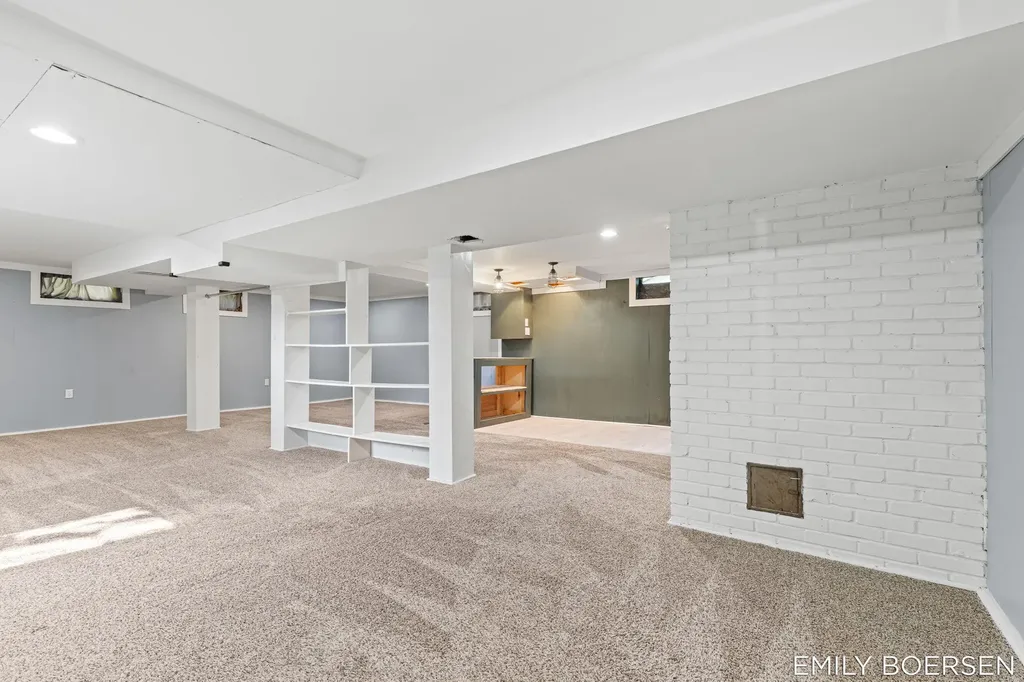 7543 Walnut Avenue Georgetown Charter Township MI 49428