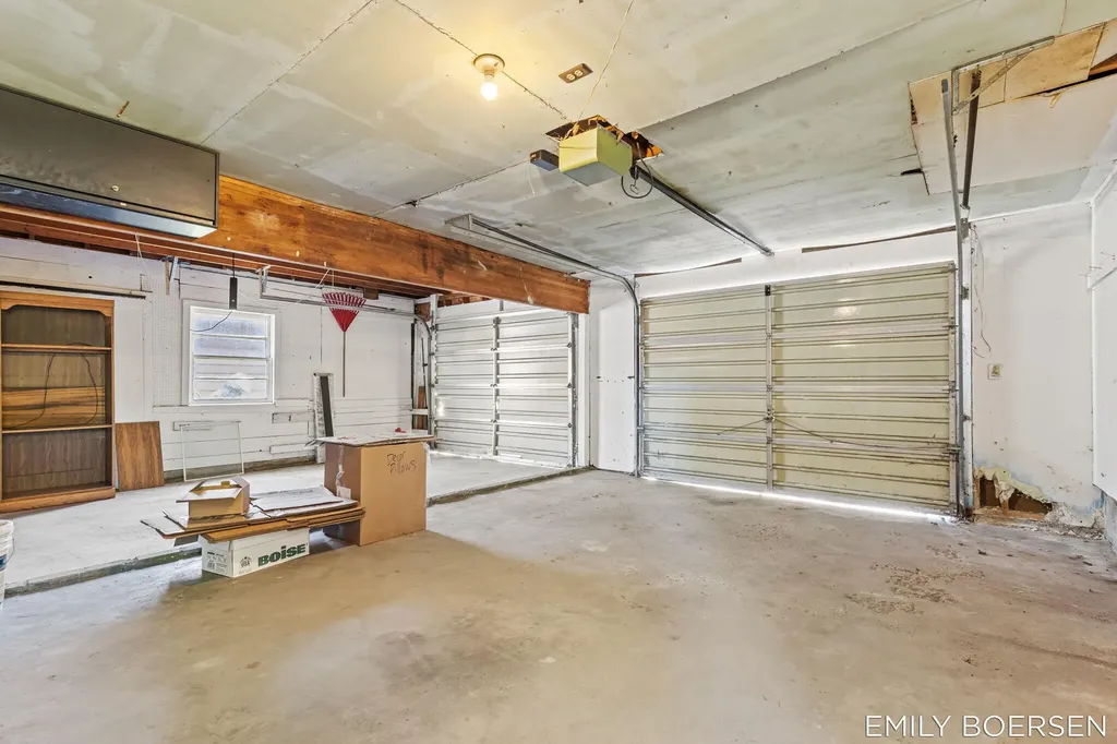 7543 Walnut Avenue Georgetown Charter Township MI 49428
