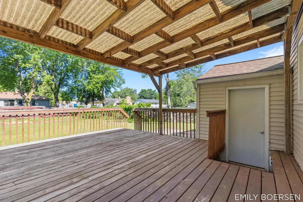 7543 Walnut Avenue Georgetown Charter Township MI 49428