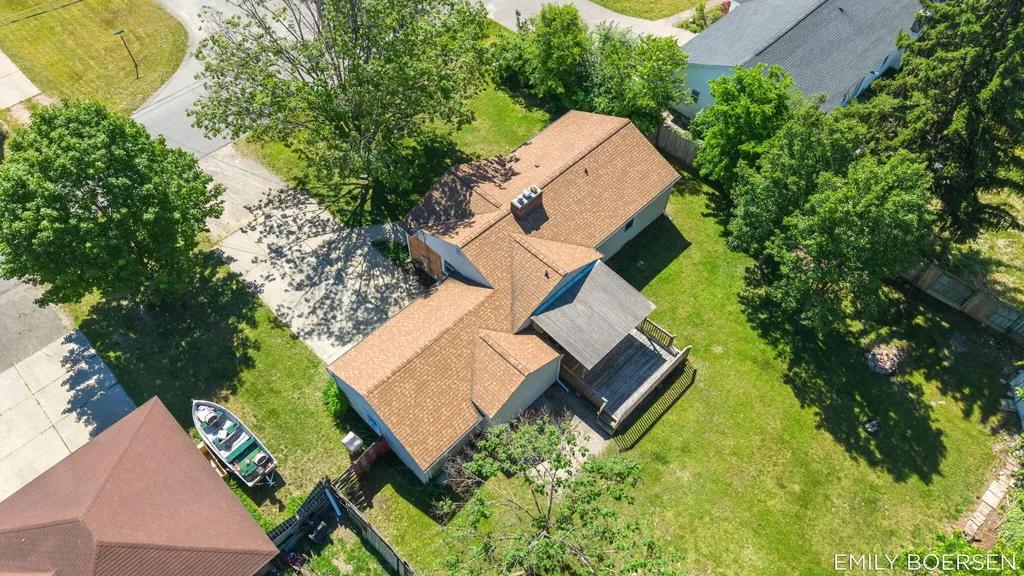 7543 Walnut Avenue Georgetown Charter Township MI 49428