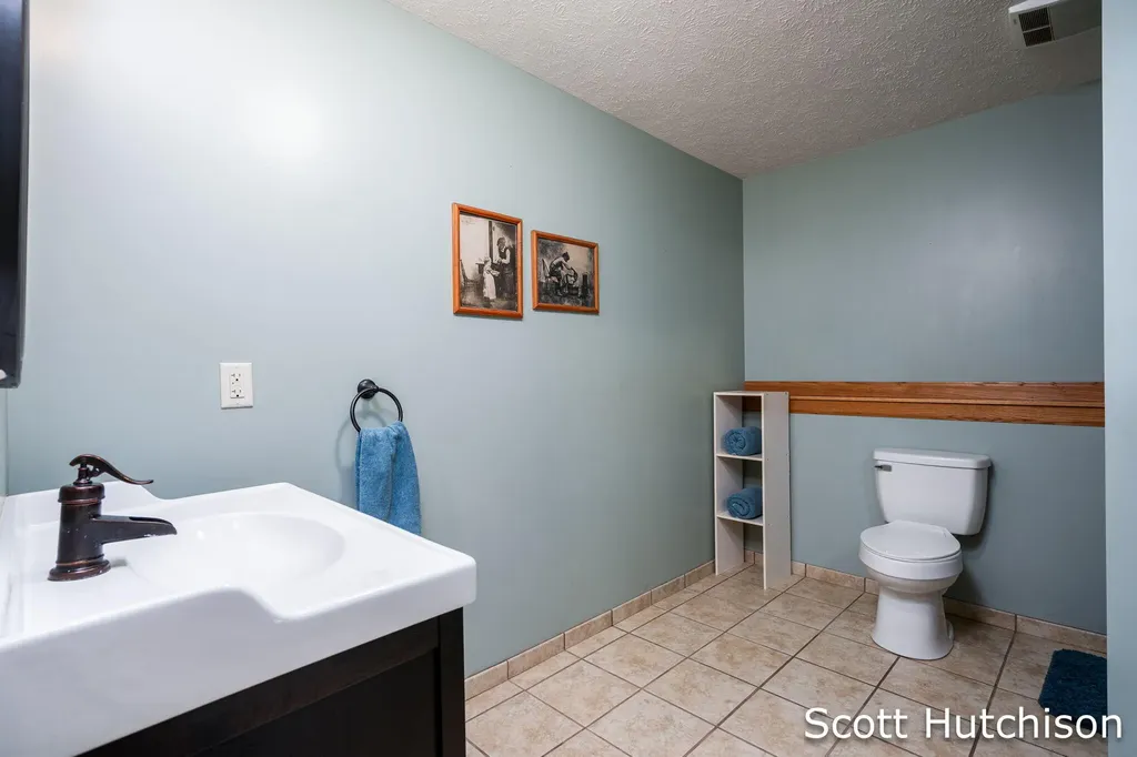 3439 S Johnson Road Montcalm Township MI 49326