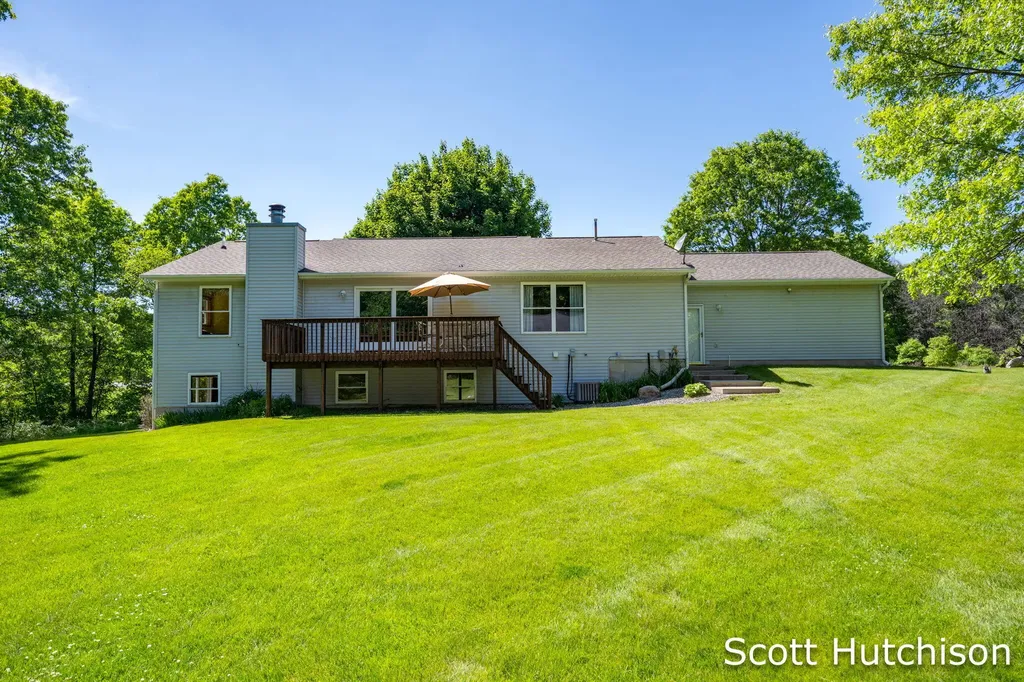 3439 S Johnson Road Montcalm Township MI 49326