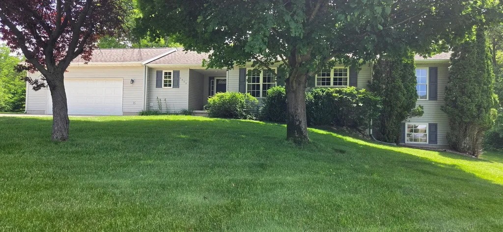 3439 S Johnson Road Montcalm Township MI 49326