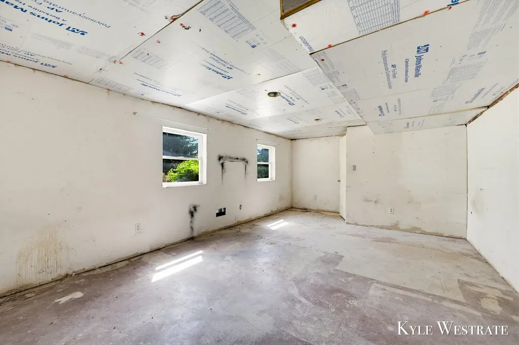 5505 Keller Road Hope Township MI 49046