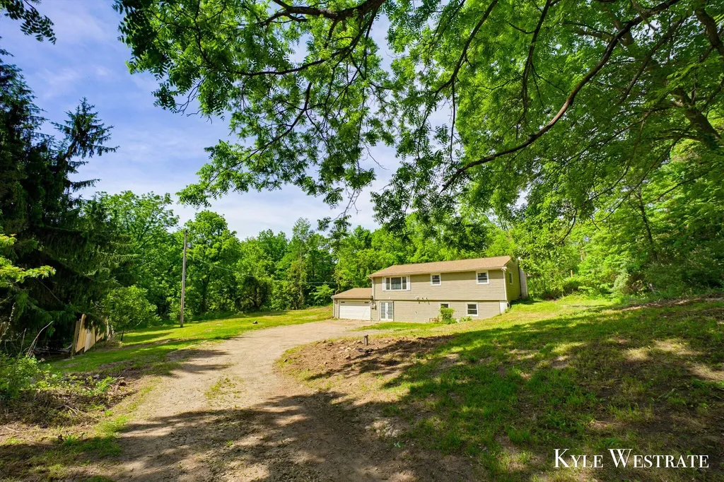 5505 Keller Road Hope Township MI 49046