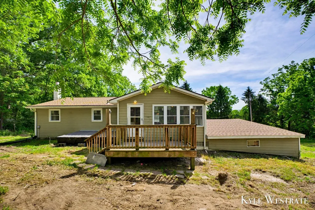 5505 Keller Road Hope Township MI 49046