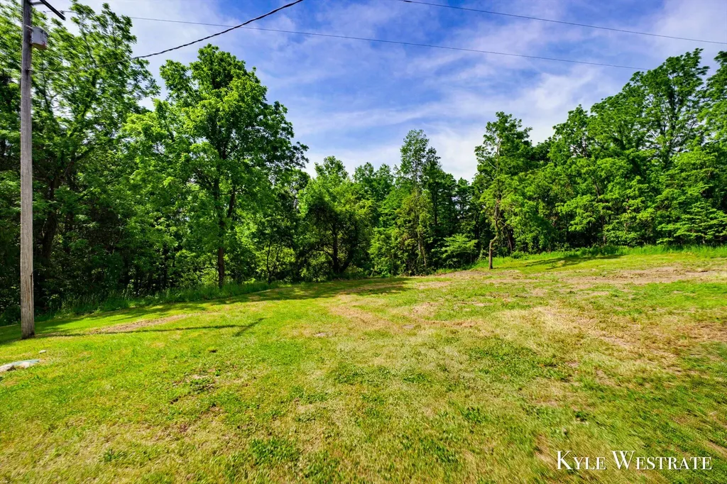 5505 Keller Road Hope Township MI 49046
