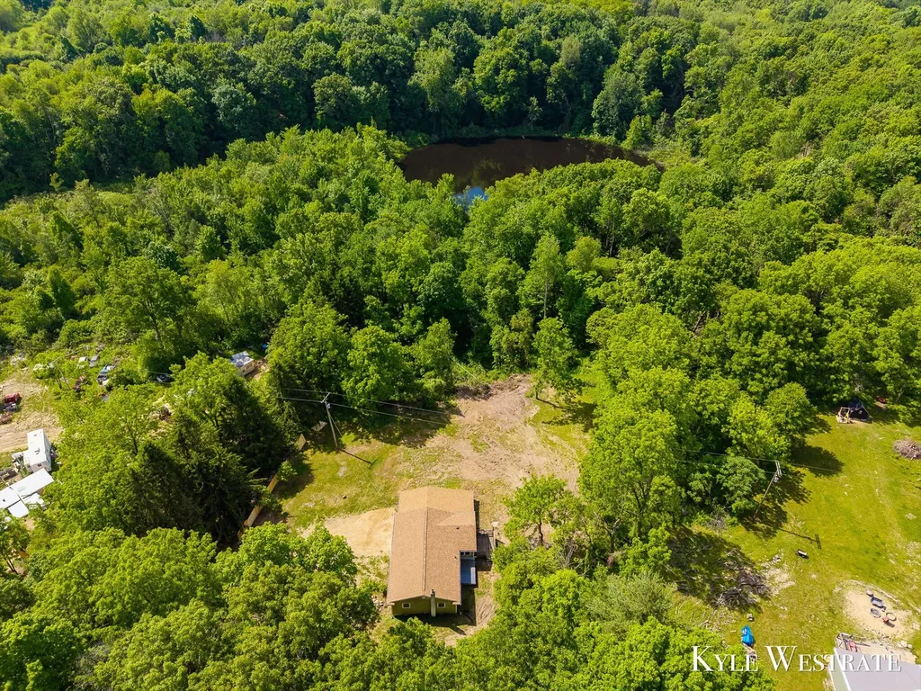 5505 Keller Road Hope Township MI 49046