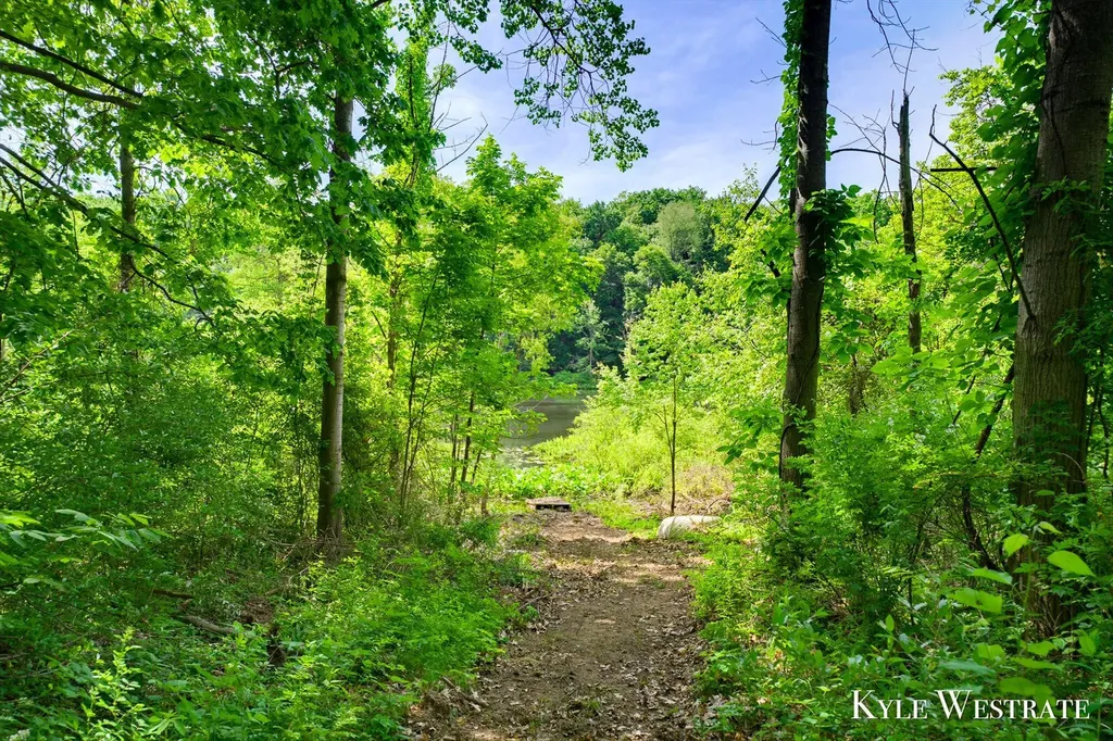 5505 Keller Road Hope Township MI 49046