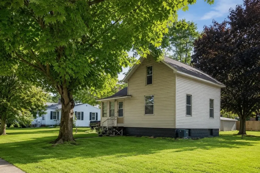 767 Alger Street Comstock Charter Township MI 49048